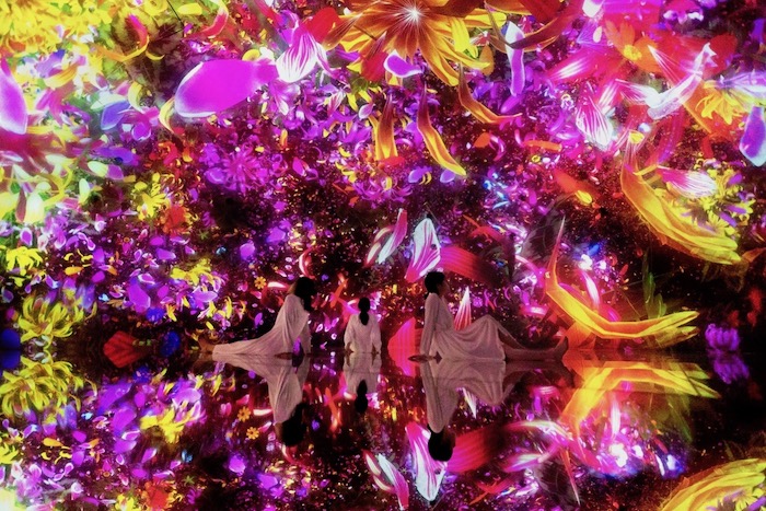 チームラボ プラネッツ TOKYO　「The Infinite Crystal Universe」の2つの作品に新表現が追加