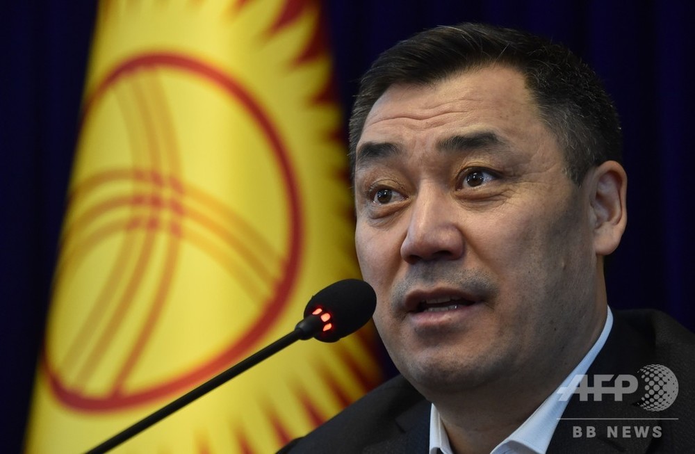 キルギス議会、新首相にジャパロフ氏を選出 大統領は辞任へ