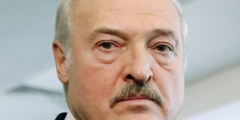 ベラルーシ大統領、対話演出か　反政権派と拘置所で面会