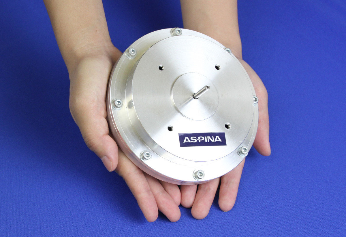 ASPINAが宇宙関連事業に参入、小型人工衛星向けリアクションホイールを開発