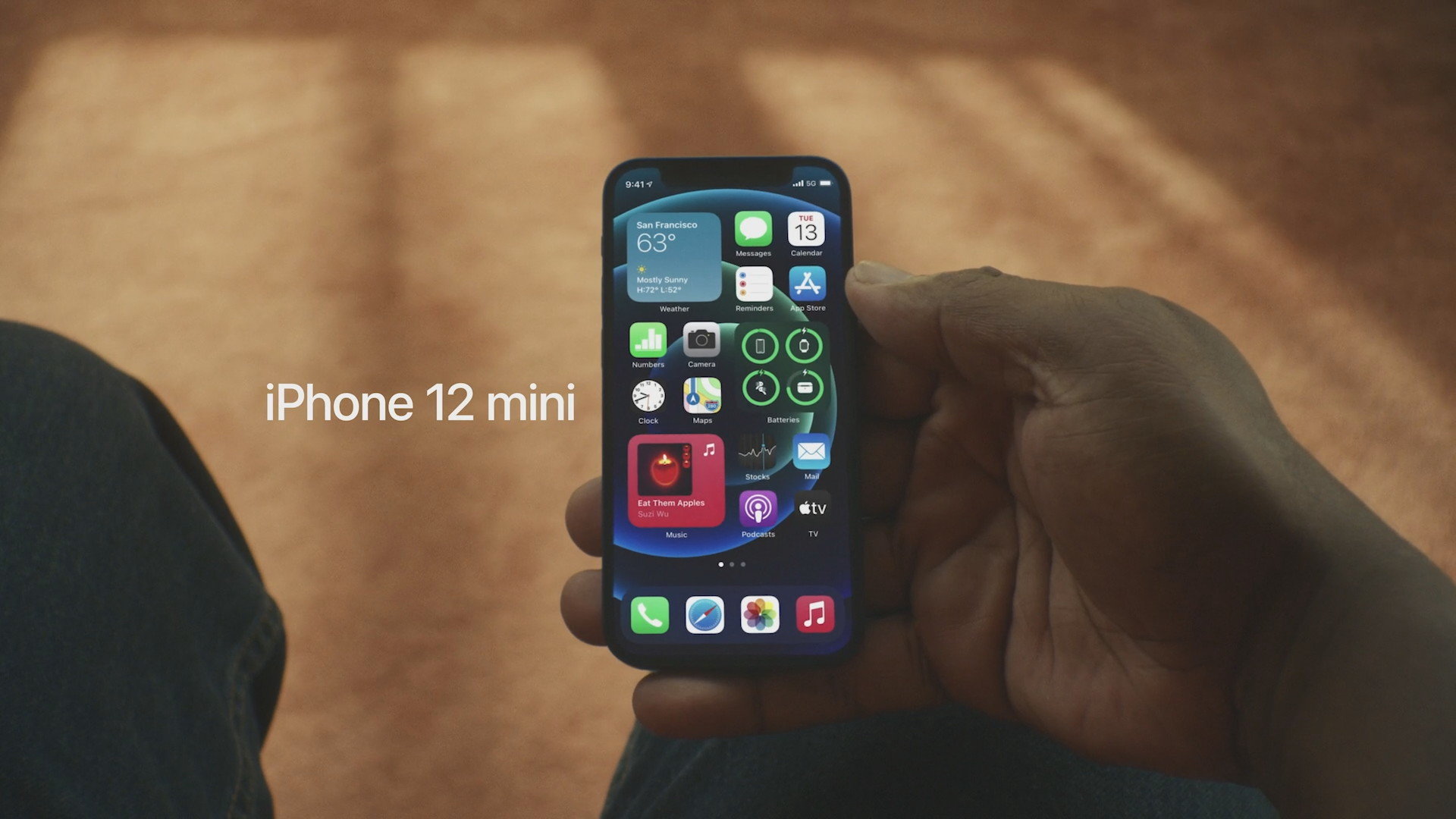 iPhoneに初の“mini”、「iPhone 12 mini」発表　「世界で最も小さい5G対応スマホ」
