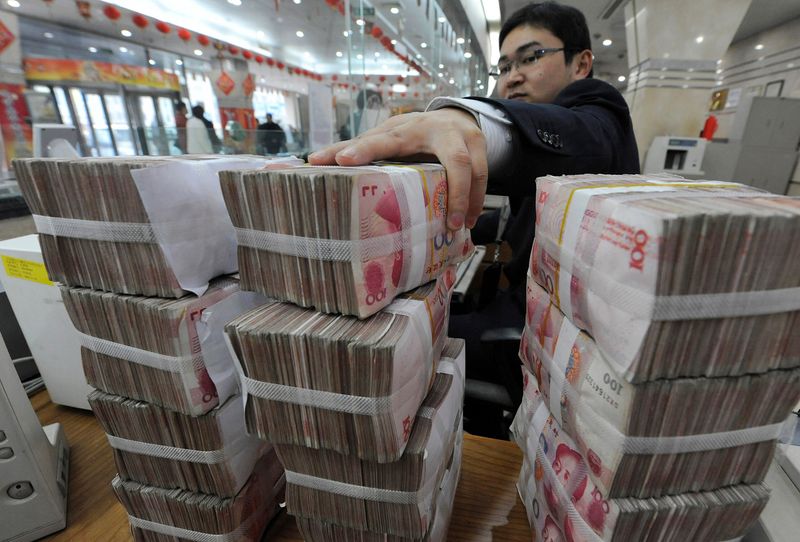中国9月新規融資は予想上回る1.9兆元、社会融資総量残高の伸び加速