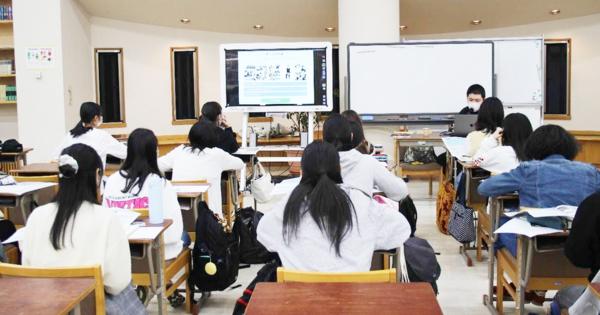 阿部広太郎さんが高校で出張授業を実施 コピーを通じて伝える技術を伝授
