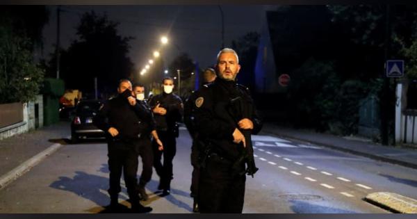 パリ近郊で教員殺害テロ　容疑者射殺、風刺画関係か