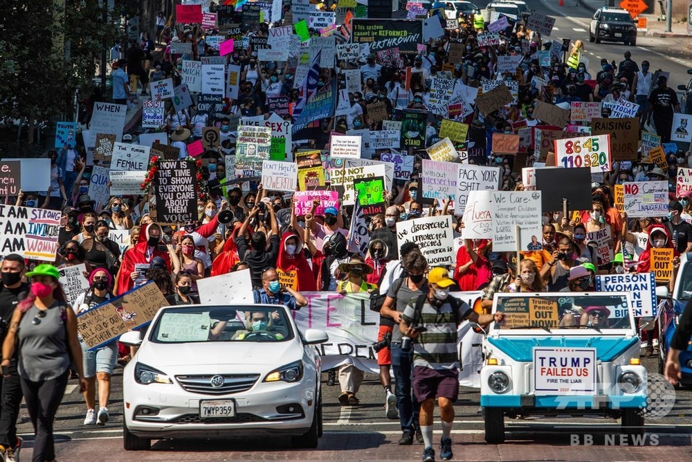 米各地で反トランプデモ、最高裁判事の保守派指名に抗議