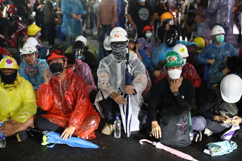 タイ警察、デモ報道巡りメディアの調査を命令