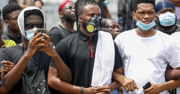 ナイジェリアのデモと、たたかう若者たちの武器 — Quartz Japan【Africa】
