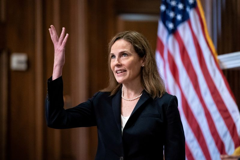 米司法委が最高裁人事を可決 民主はボイコット 本会議で承認へ