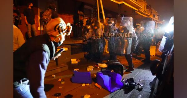 米東部、警官発砲で黒人死亡 抗議暴徒化も、放火や略奪