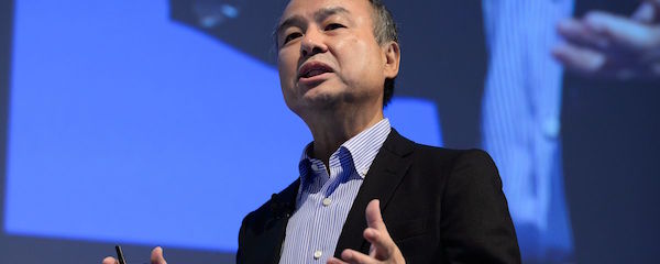 孫正義氏囲むドイツ銀出身者たち、ソフトバンクグループの戦略動かす