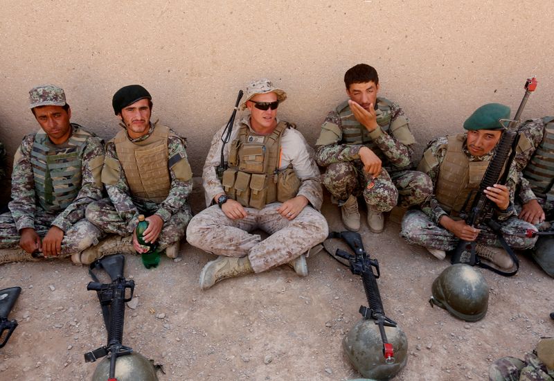 アフガン駐留米軍、トランプ氏は一部削減で譲歩か＝関係筋
