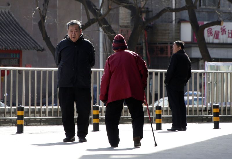 中国、高齢化対応の新政策策定へ＝国営メディア