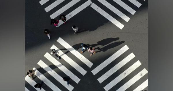 景気判断据え置き、コロナによる下振れリスク注意＝11月月例報告