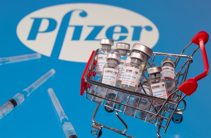 ファイザーのコロナワクチン、英が世界最速承認　来週接種開始へ