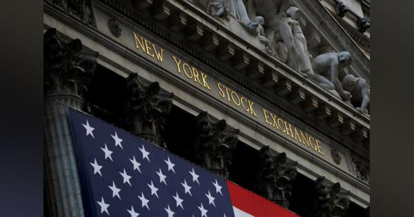 米国株式市場はナスダックが最高値で終了、グロース株買われる