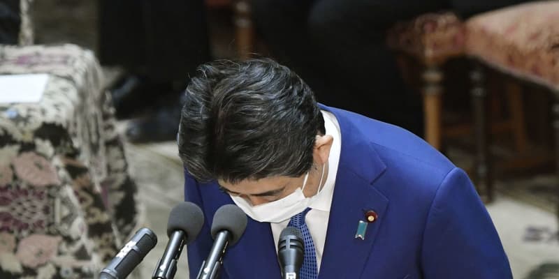 安倍氏謝罪「答弁、事実反した」　野党「虚偽」と喚問要求、衆参委