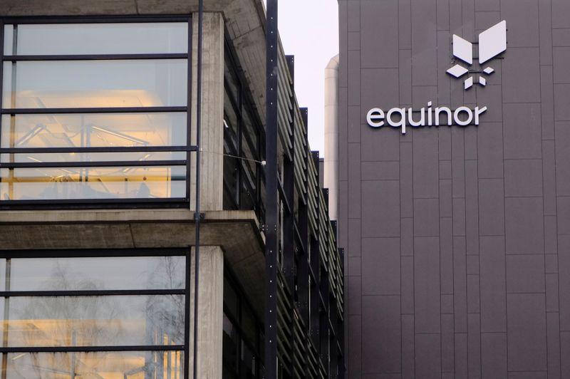 Norway's Equinor clinches New York offshore wind contract