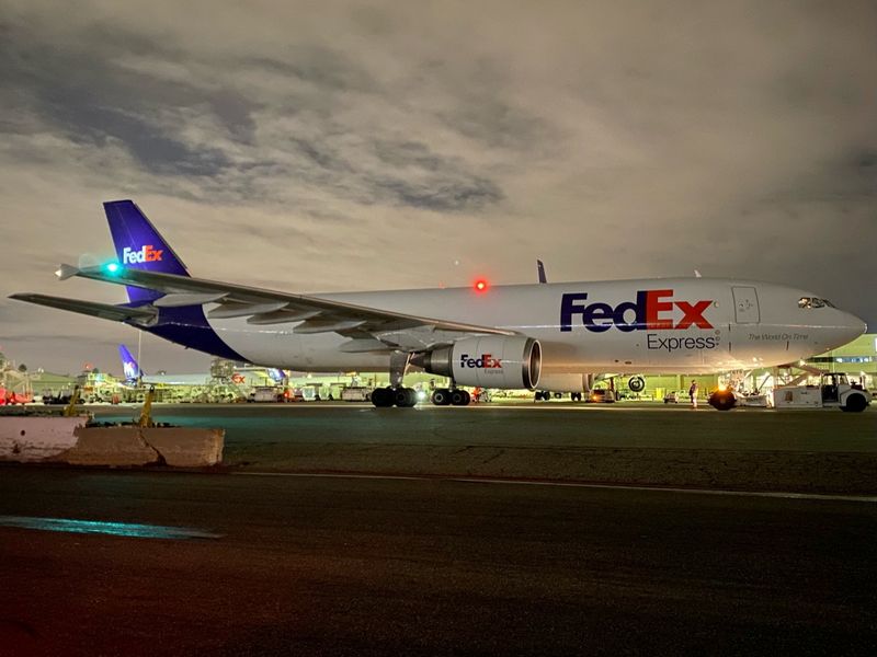 米フェデックス貨物航空部門、欧州で最大6300人削減へ