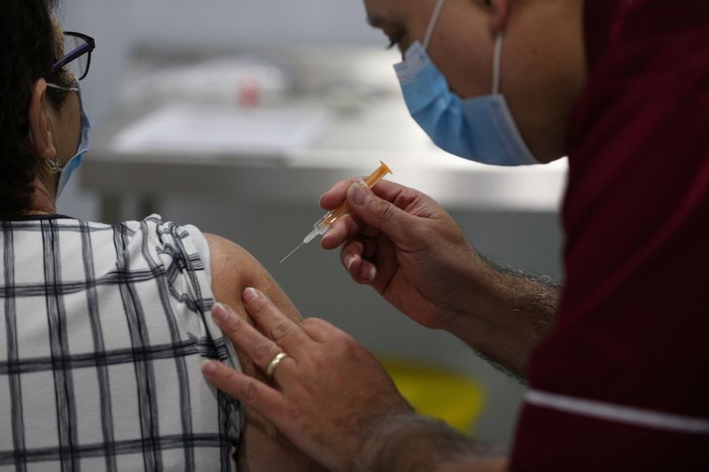 ワクチン確保競争激化　ＥＵが輸出監視強化、英は契約履行要請