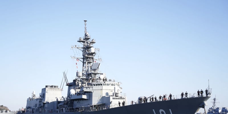 海自護衛艦、中東から横須賀帰港　派遣3陣「むらさめ」