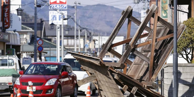 地震負傷者、9県で155人　福島・宮城で被害相次ぐ