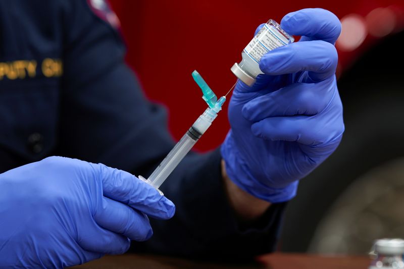 米政府のワクチン配布、週1350万回分に　バイデン政権で57％増