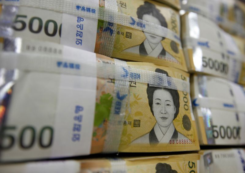 韓国中銀、政策金利を0.50％に据え置き　「緩和解除を急がず」