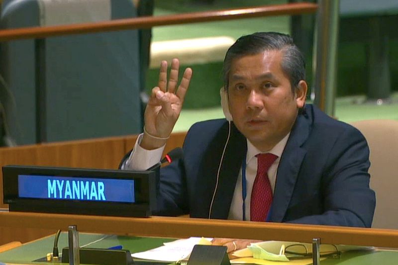 ミャンマー国連大使、国軍に抵抗続けると表明　解任と報じられる
