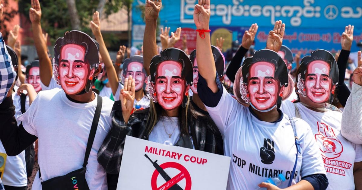 Daily Brief：ミャンマーデモ、最悪の事態