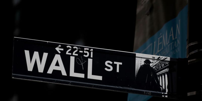 NY株、3日連続で最高値更新　293ドル高、米景気回復期待