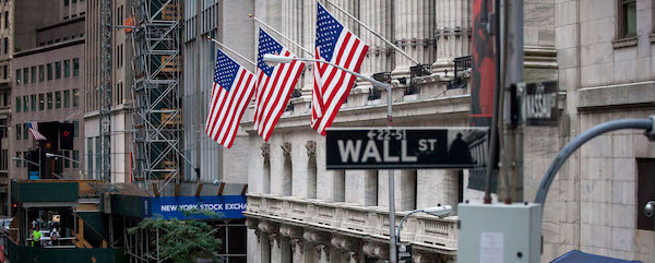NY株反落、127ドル安　米長期金利上昇に警戒感