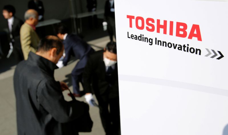 東芝の臨時総会が株主提案を可決、日本の企業統治に「画期的」