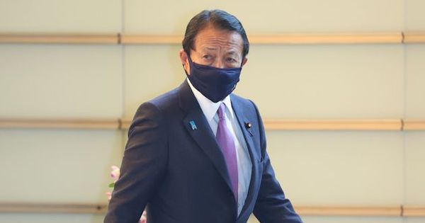 麻生太郎氏が報道陣に逆質問 マスクはいつまでやることになってるの