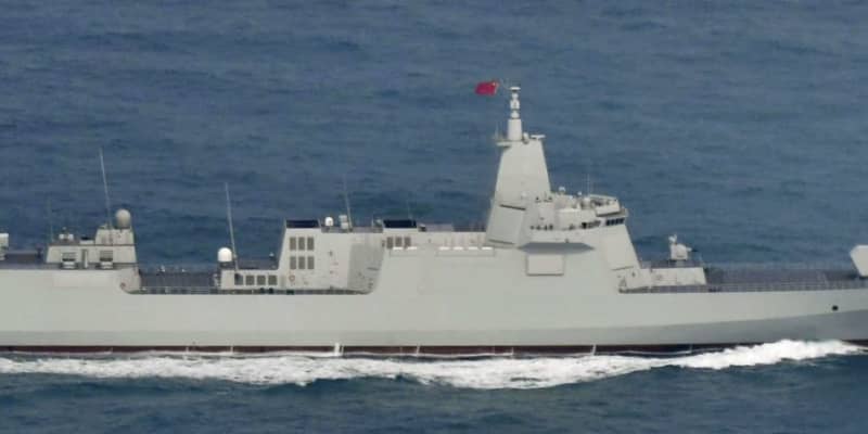 中国最大駆逐艦が日本海へ　防衛省、初めて活動確認