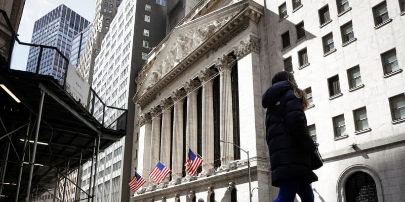 NY株続落、234ドル安　銀行規制緩和終了を嫌気