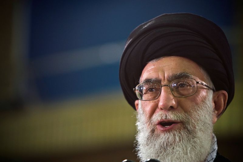 イラン、米国の制裁解除は信用できず＝ハメネイ師