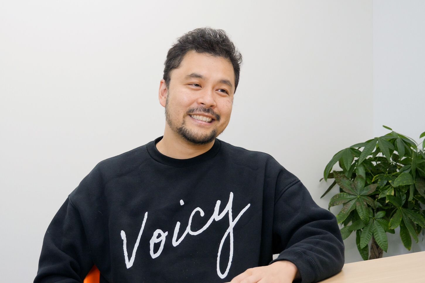 「沖縄は日本の宝。音声で魅力を全国に届けたい」　音声プラットフォームのVoicy（ボイシー）の緒方代表が語る地方の可能性