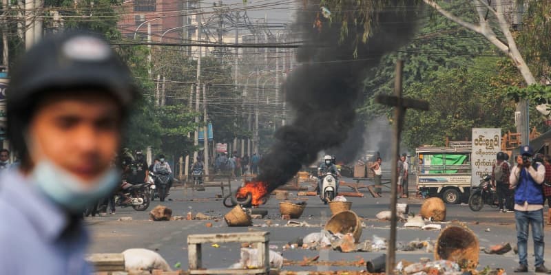 ミャンマーデモ、100人超殺害　治安部隊銃撃、クーデター後最悪