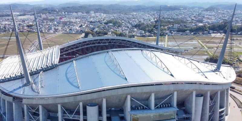 スタジアムでテレワークして、そのままサッカー観戦へ　名古屋グランパスの斬新ファンサービス