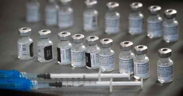 新型コロナワクチン、選択可能に　接種会場ごと種類分け―小林補佐官