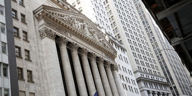 NY株続伸、最高値更新　98ドル高、米景気を楽観視