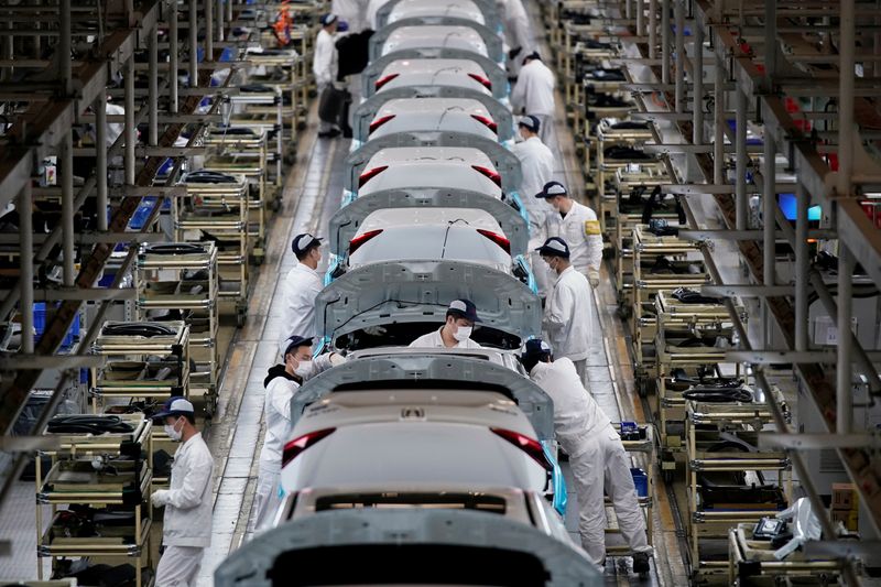 自動車生産2月、トヨタなど4社が海外増加　スバル半導体不足響く