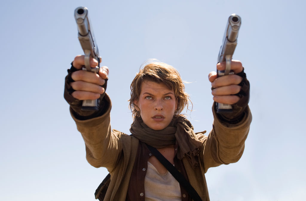 映画版 モンスターハンター を熱演 ミラ ジョヴォヴィッチが 戦う女性 であり続ける理由