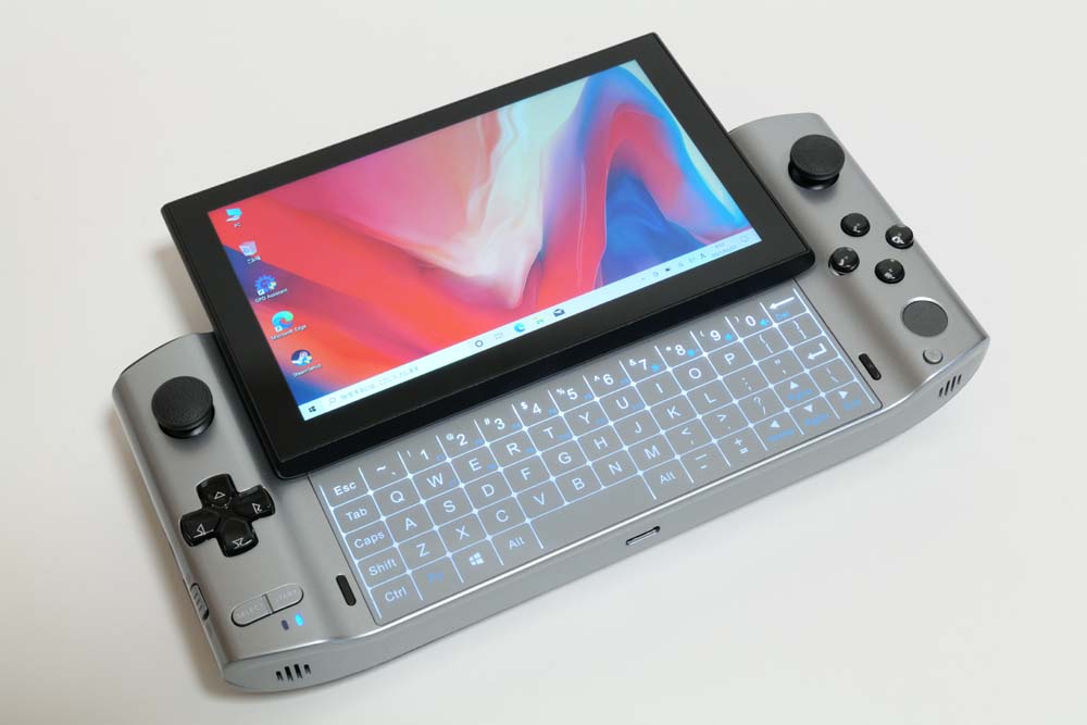 GPD WIN 3はNintendo Switchと同じ感覚でPCゲームをプレイできるUMPCだ