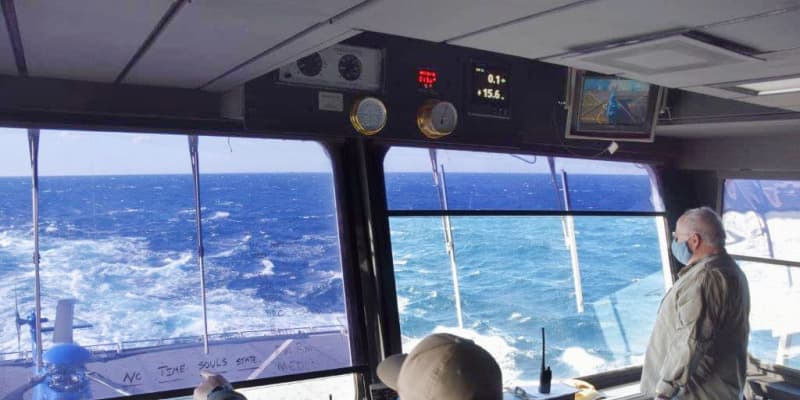 米海軍、対馬海峡で作戦実施　日本の領海設定基準を問題視