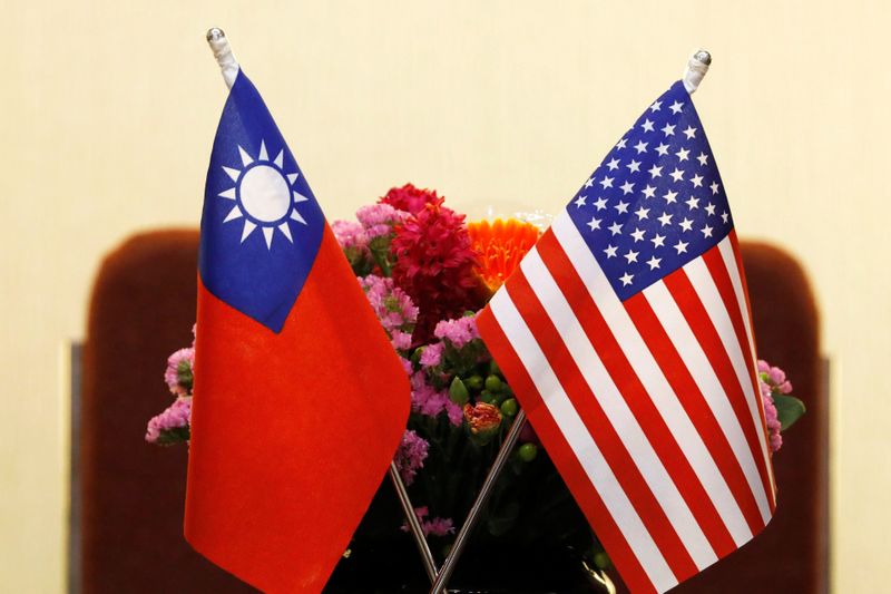 台湾の半導体企業、米の中国スパコン制裁を順守へ＝台湾経済部長