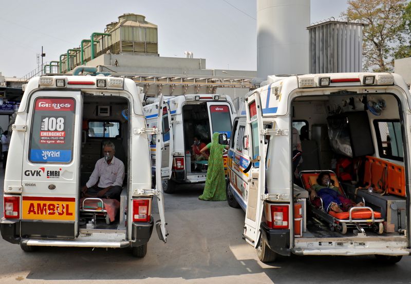 インド首都で週末の外出禁止、ムンバイも封鎖　コロナ感染急拡大で