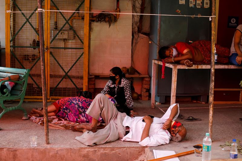 インド、コロナ新規感染者が過去最多　累計1800万人突破
