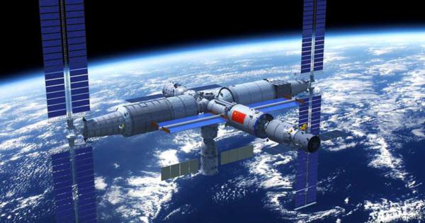 中国が宇宙ステーションをもつ日 - 最初のモジュール「天和」打ち上げ成功 (1)