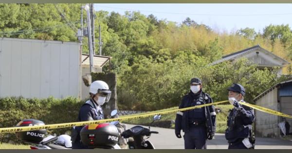 畑転落の車に62歳男性遺体　殺人か、兵庫県警が男聴取